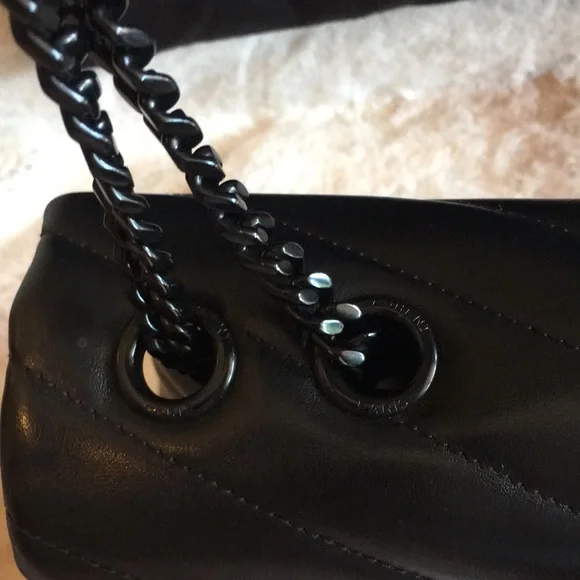 Yves Saint Laurent Lou Lou black YSL bag - Picture 4 of 17